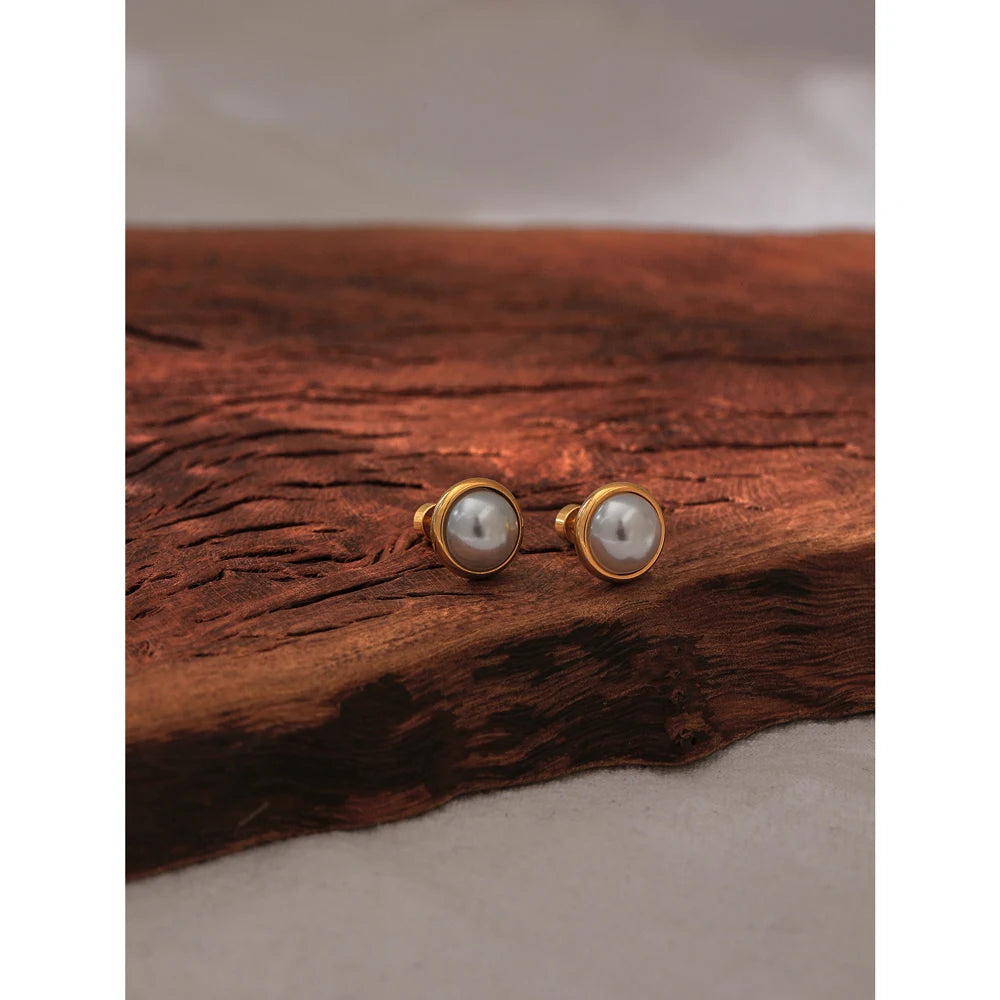Imitation Pearls Screw-Back Stud Earrings