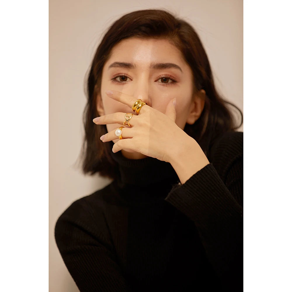 Elegant Shell Pearl Ring