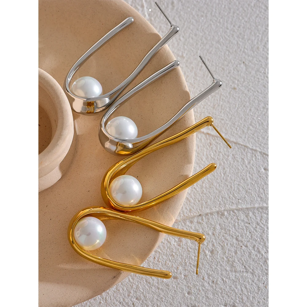 Stainless Steel Round Imitation Pearls Earrings