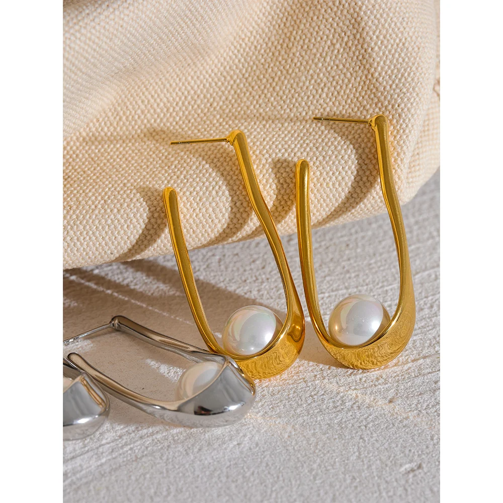 Stainless Steel Round Imitation Pearls Earrings