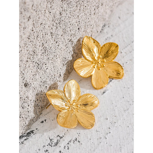 Vintage Flower Stud Earrings